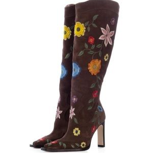 ISO i’m looking for anyone who has these in a size US 5-6 in women’s DO NOT BUY!